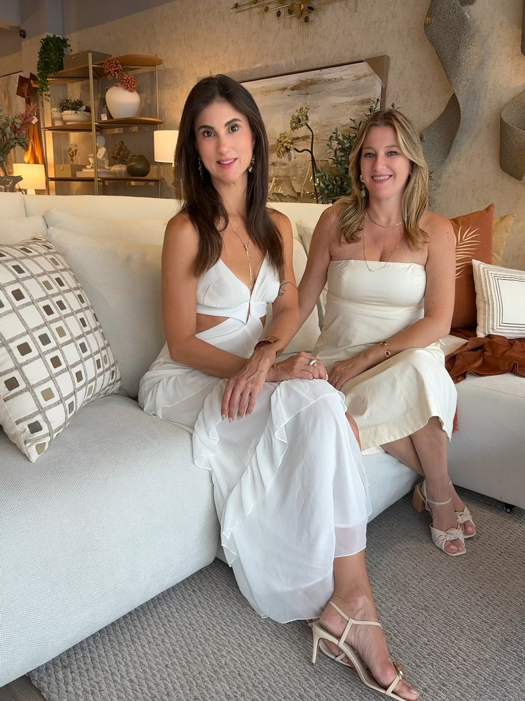 Carolina e Sabrina - Fundadoras Zabelê